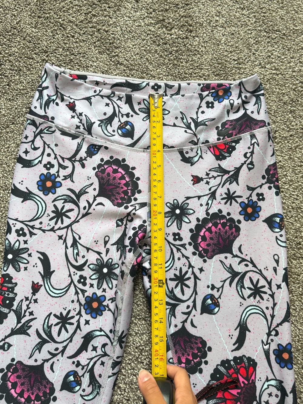 Nike Leggings - Picture 5 of 6